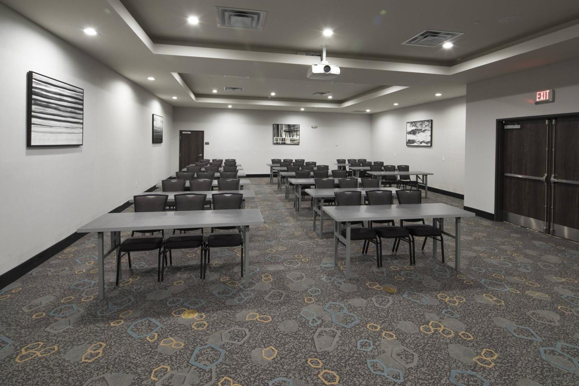 Residence Inn By Marriott Tulsa Downtown Zewnętrze zdjęcie