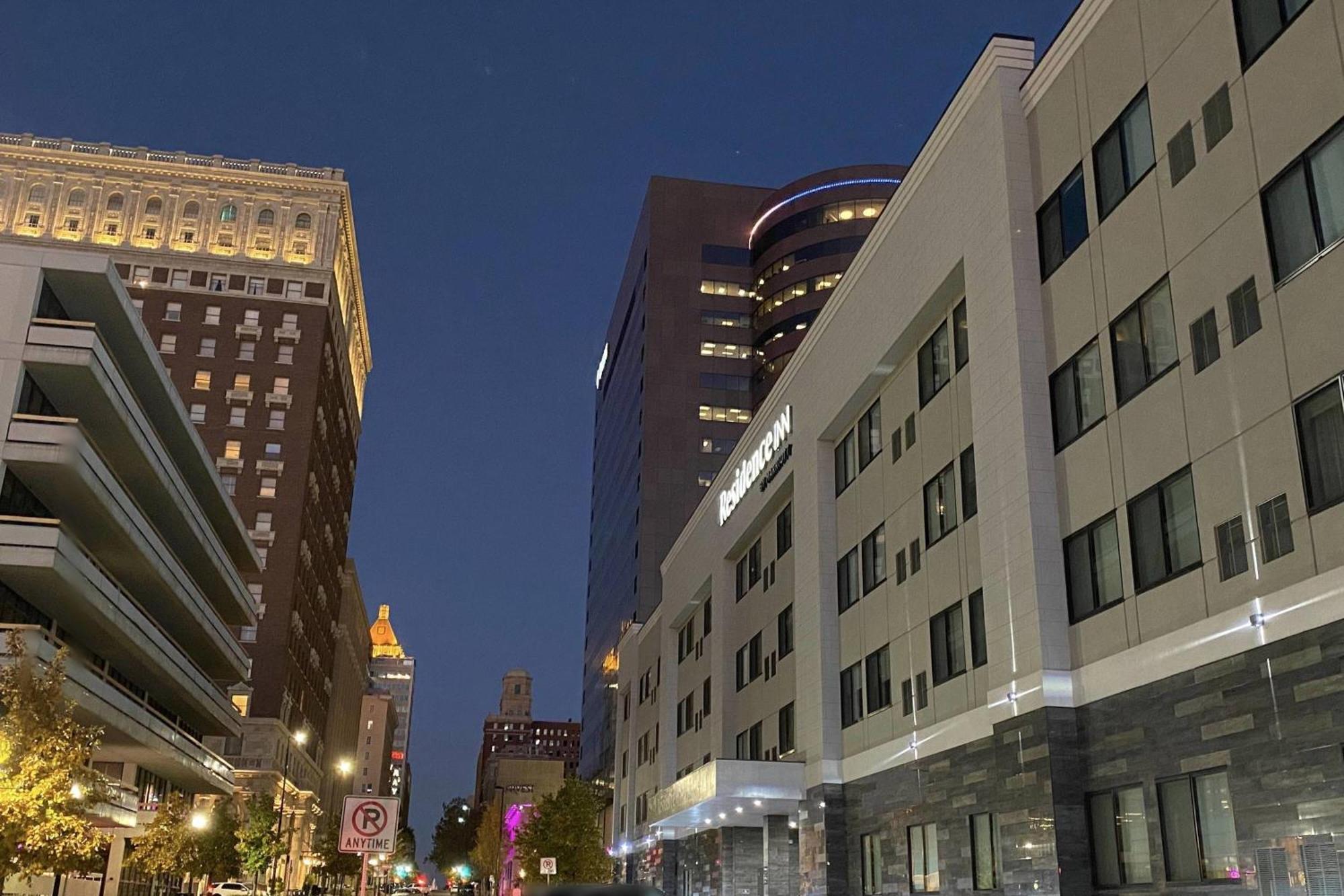 Residence Inn By Marriott Tulsa Downtown Zewnętrze zdjęcie